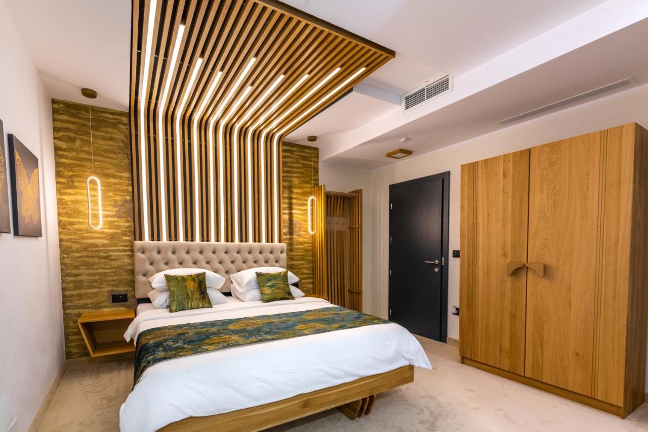 Hotel Ivascu 莫伊塞 外观 照片